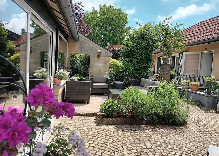 ベッド・アンド・ブレックファスト Ferrum Ferrum ファルケンブルフ